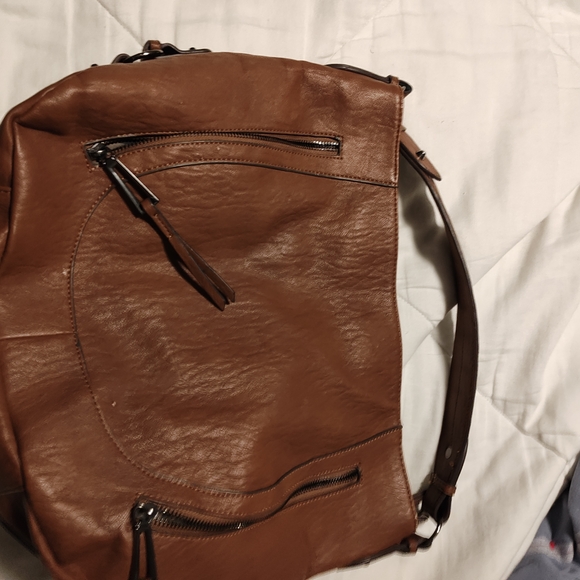 Jessica Simpson Handbags - Jessica Simpson Tan Leather Handbag